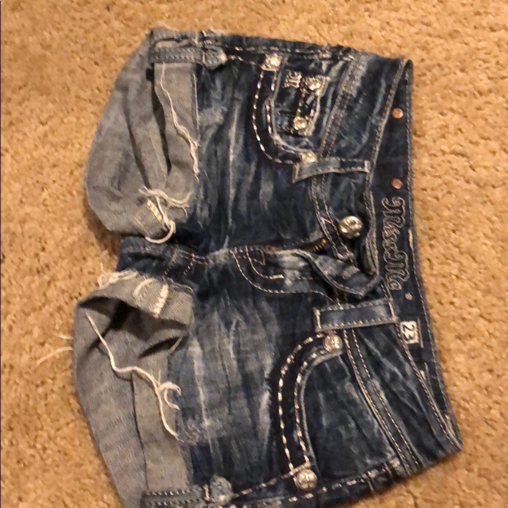 Miss Me shorts. - Picture 2 of 2